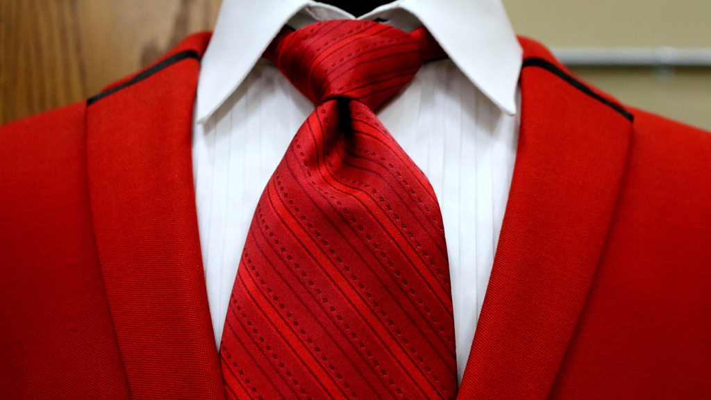The Simplest Way To Tie A Tie For Any Occasion