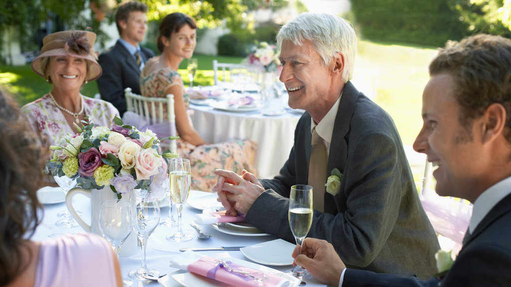 What To Wear To A Wedding As A Male Guest: Style Guide