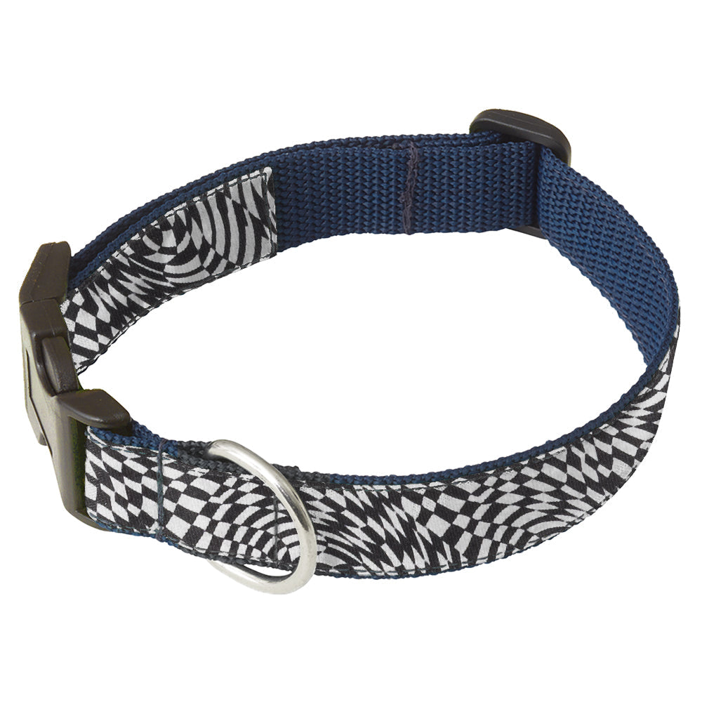 Infinitum Dog Collar